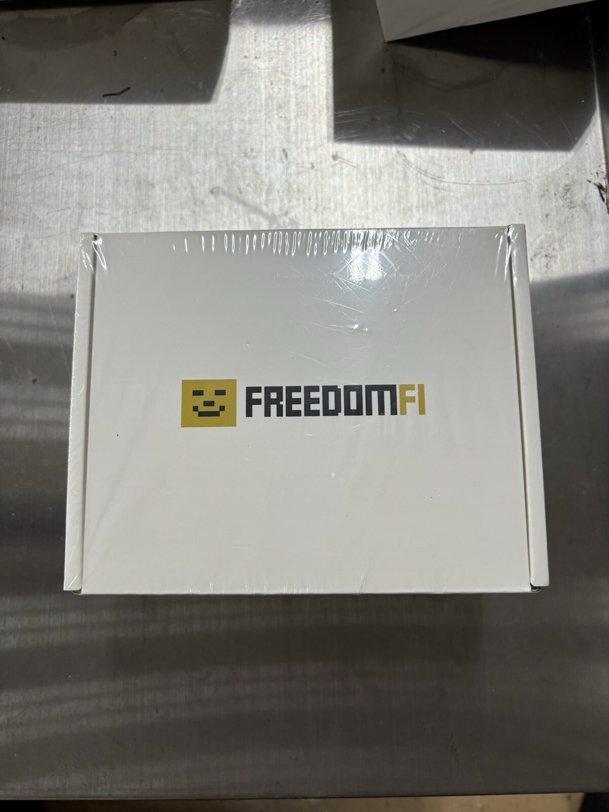 Freedom Fi CBRS Gateway Helium HNT