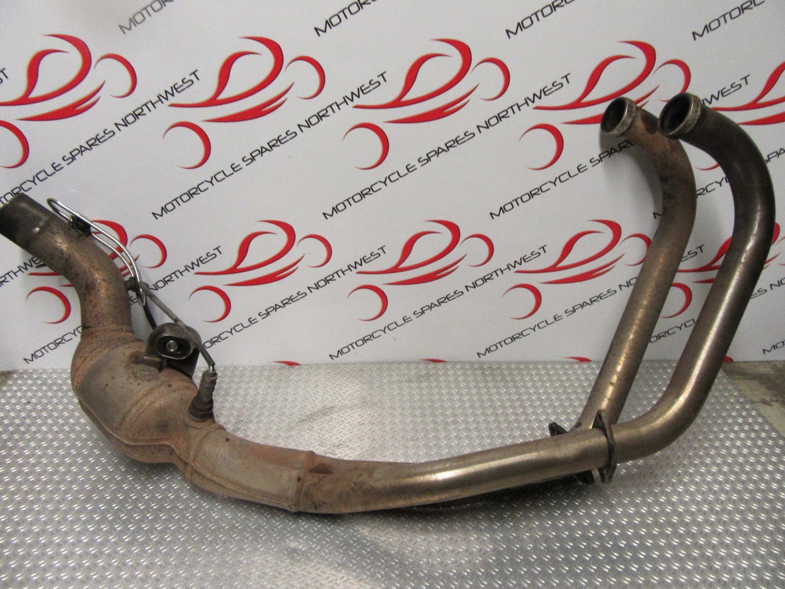 BMW F800R EXHAUST MANIFOLD HEADERS MANIFOLD WITH CAT F800 K73 2009 BK415