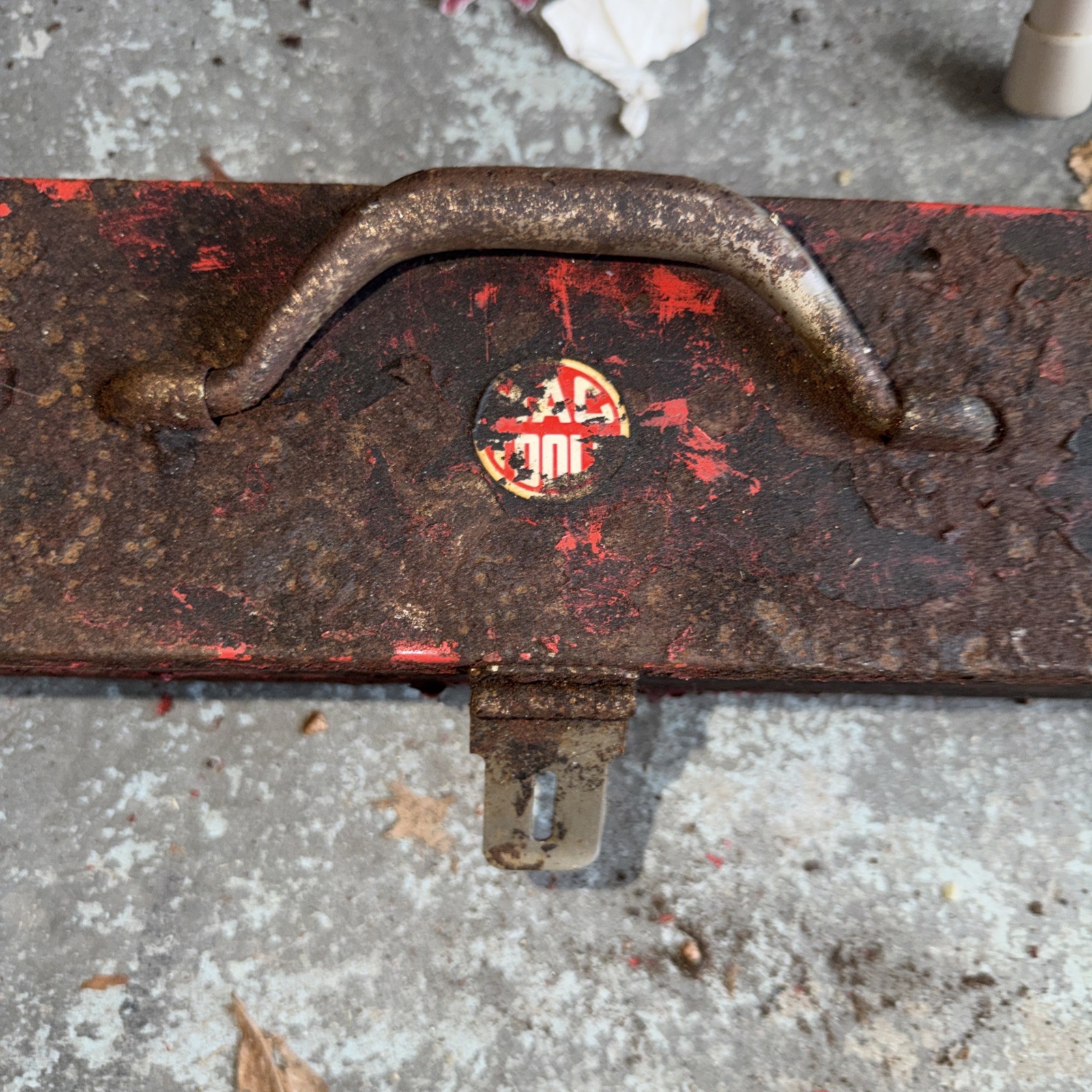 MAC Tools Heavy Duty 12 lb. Body Knocker Slide Hammer Dent Puller Tool Set