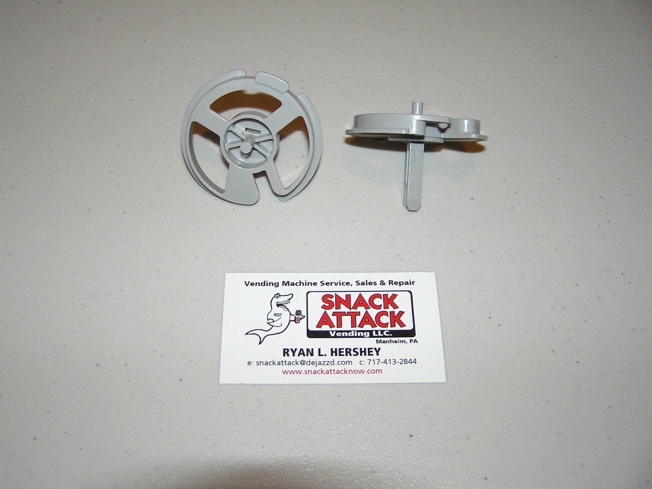(2) (AP) AUTOMATIC PRODUCTS STUDIO, 121,122,123 SNACK MACHINE SPIRAL HUBS (Grey)