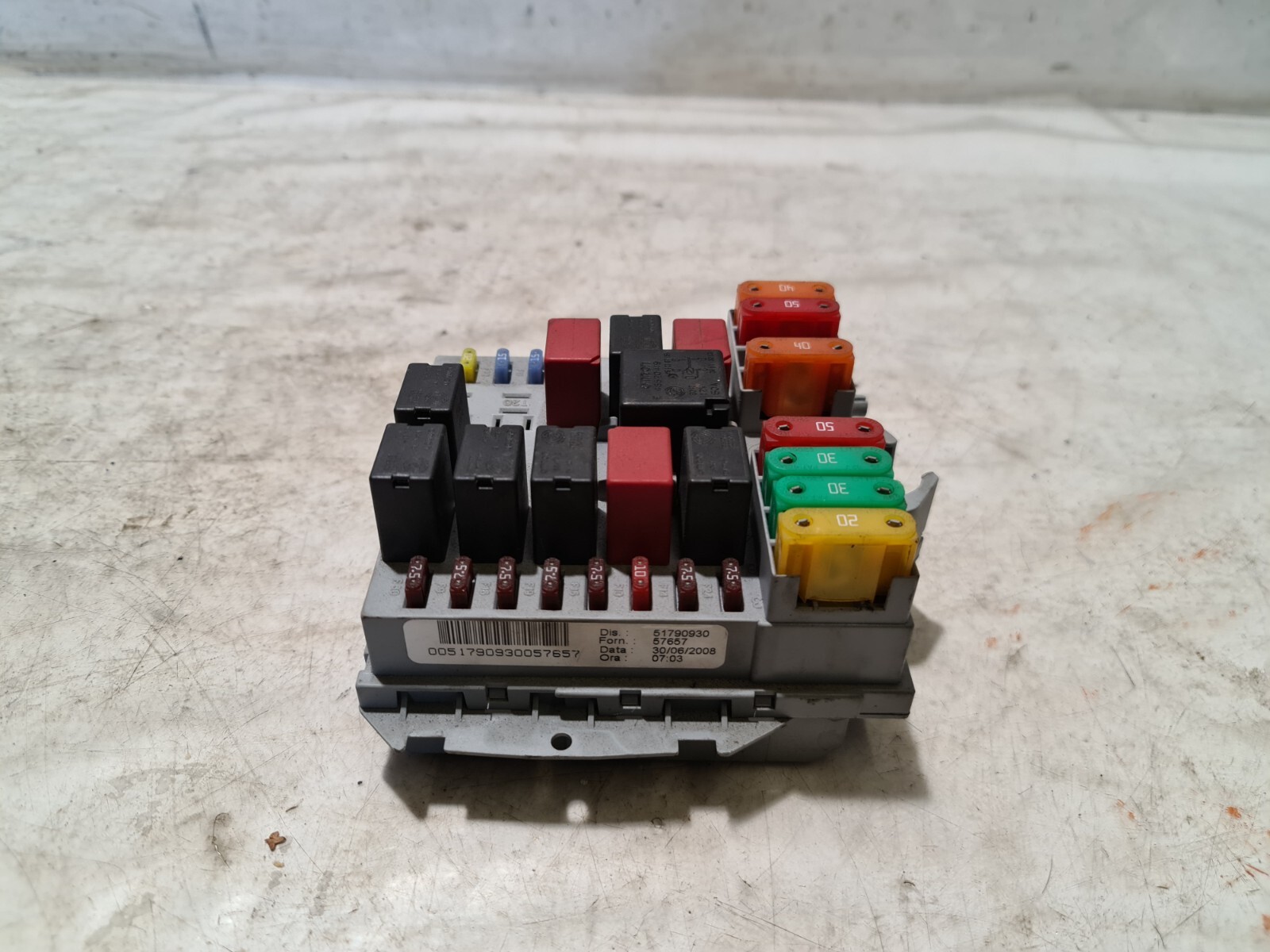 Fiat Bravo Under Bonnet Relay Fuse Box 1.4 T-Jet Petrol 2008 MK2 OEM 51790930