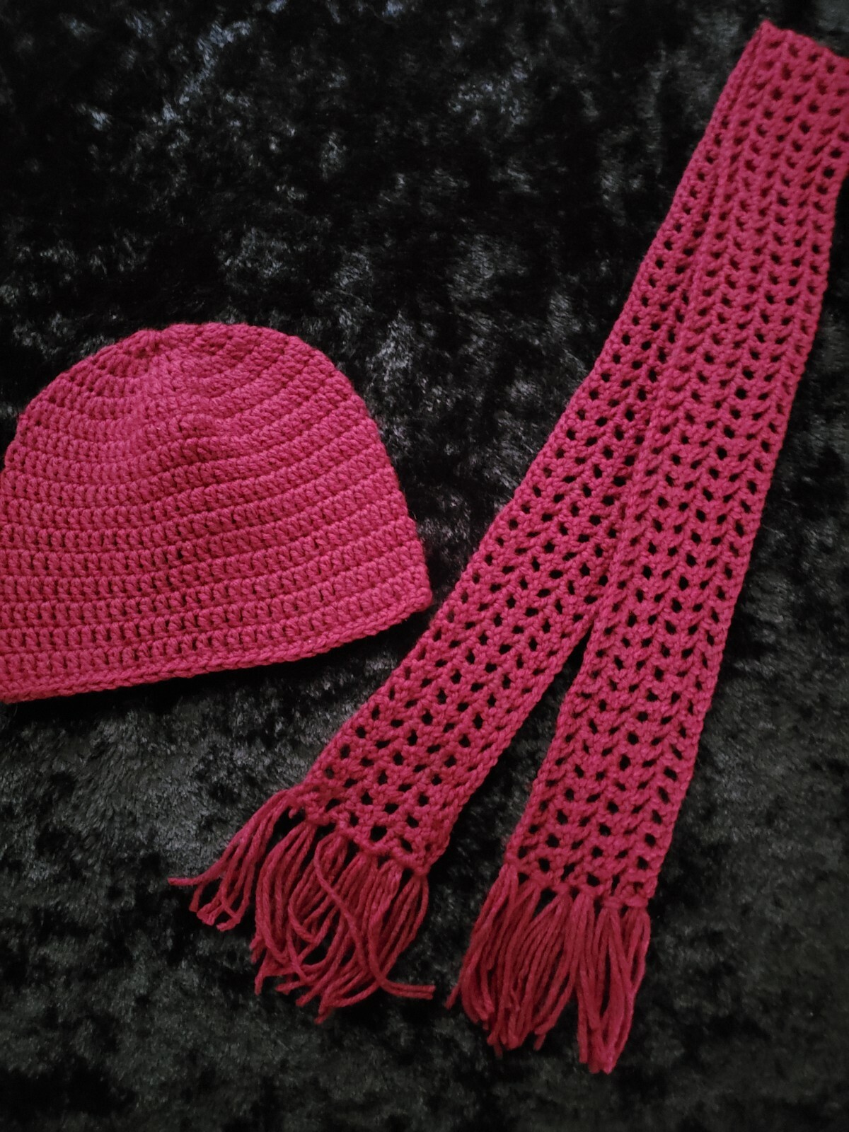 Adult/Child Handmade Crochet Hat Beanie Scarf Set burgundy color 19" diameter
