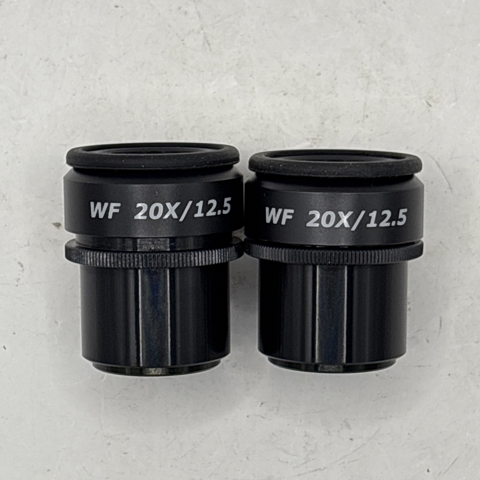 Lot Of 2 Edmund Optics R5000047724-13053 Ezoom WF 20X Eyepieces