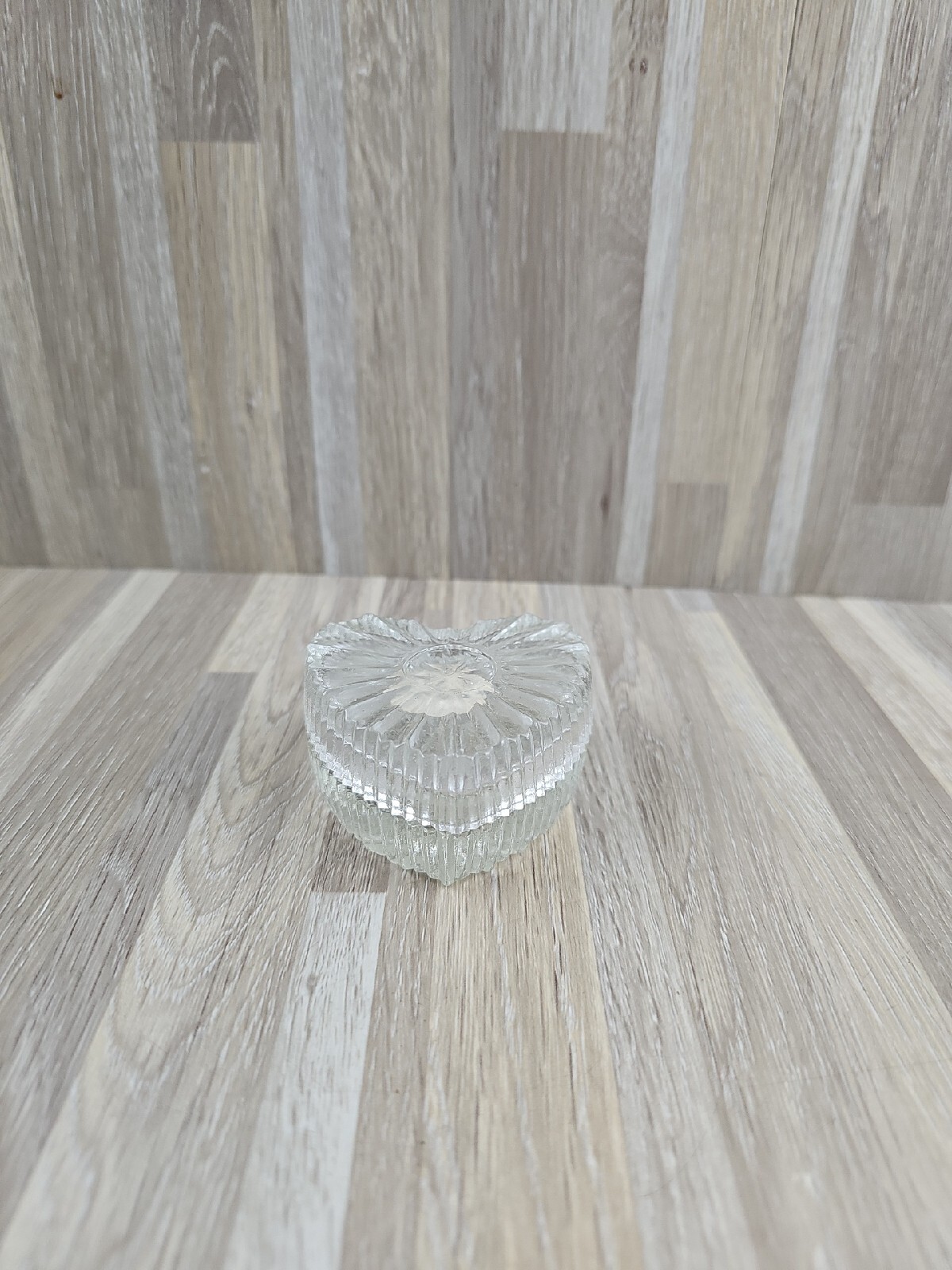 Alco Crystal Heart Box ~ 2½ Inch