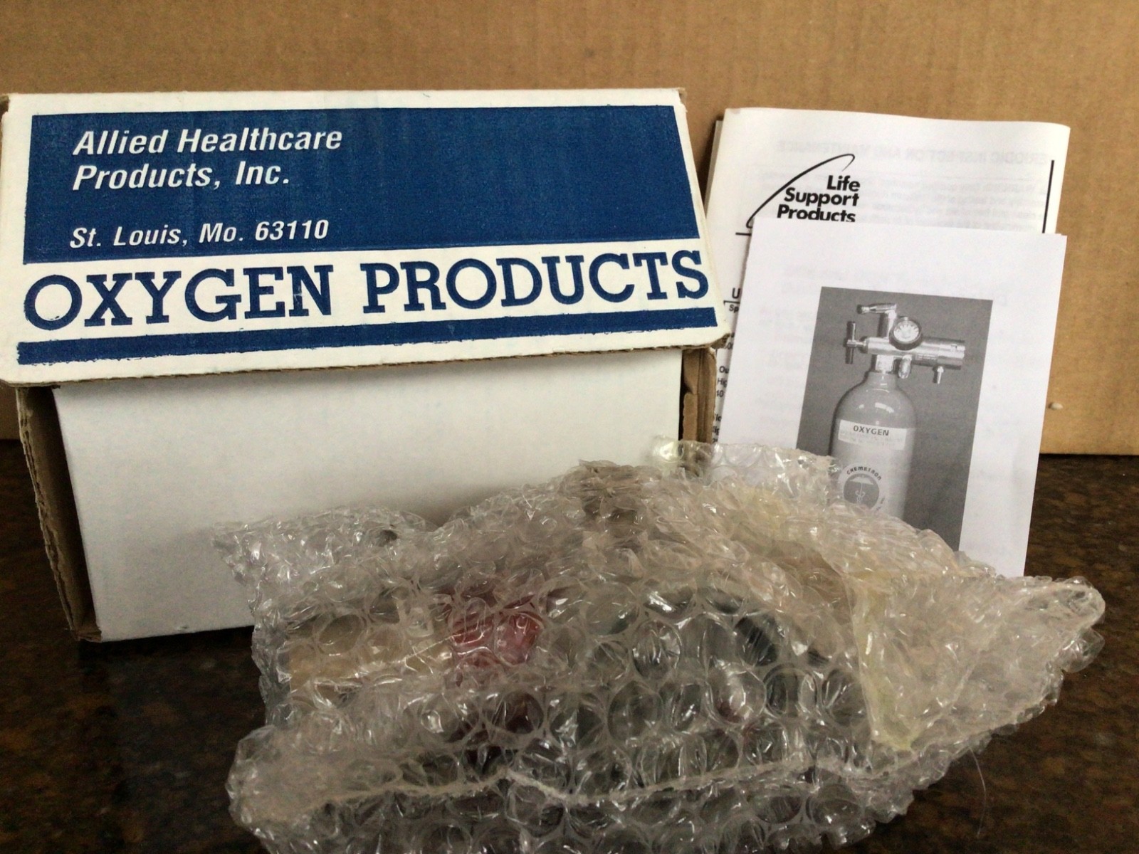 L370-220-A-STL ALLIED HEALTHCARE NEW GENUINE ORIGINAL OXYGEN PRESSURE REGULATOR
