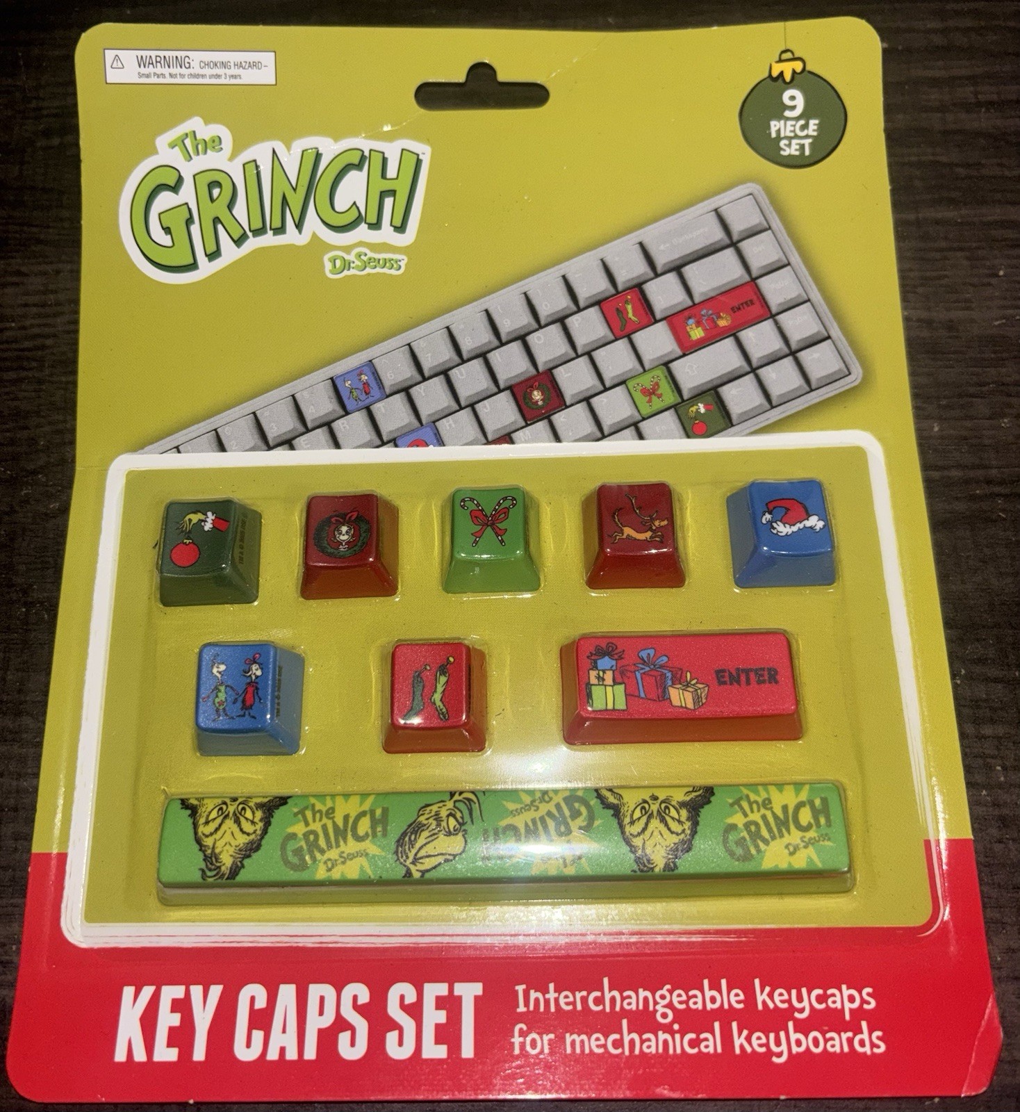 NEW IN PACKAGE SEALED The Grinch Dr. Seuss Key Caps 9 Piece Set US24