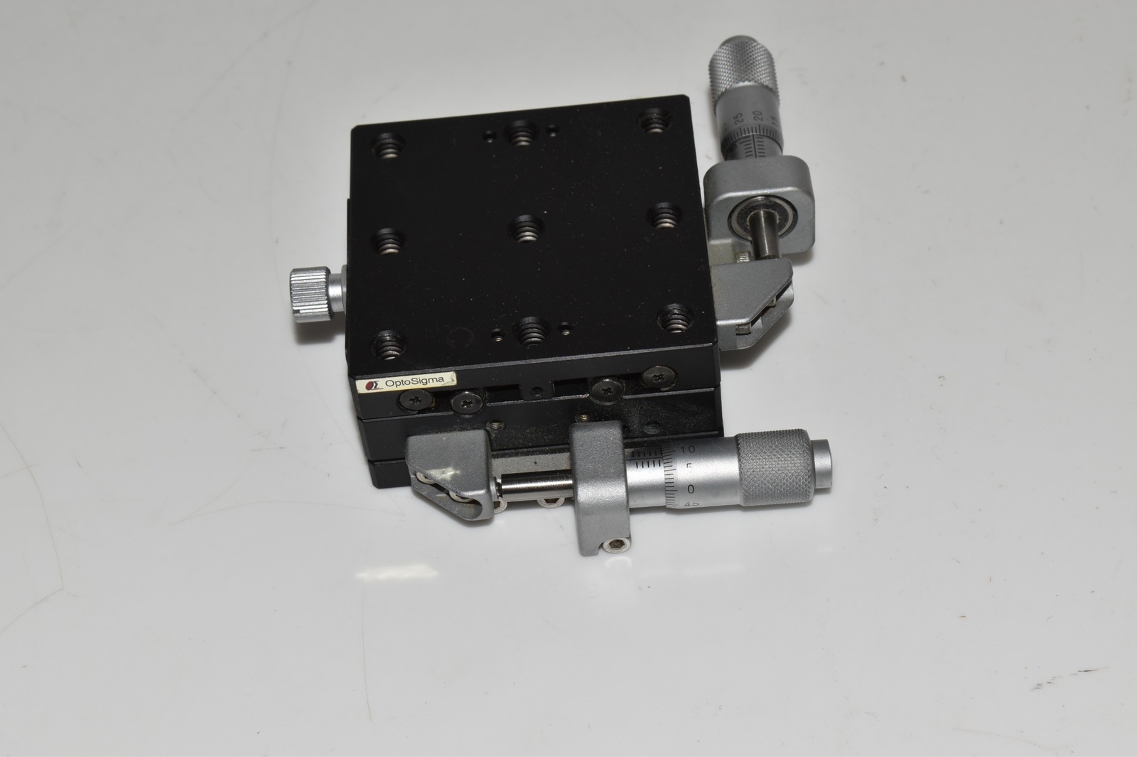 *JM* OptoSigma 2 9/26" x 2 9/16" Linear Stage (MSP85)