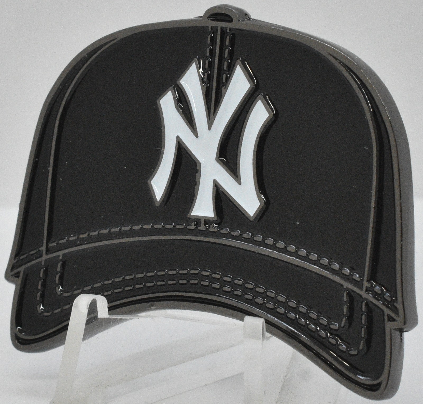 NYPD Thin Blue Line Yankees Cap Stadium Detail Bronx Challenge Coin