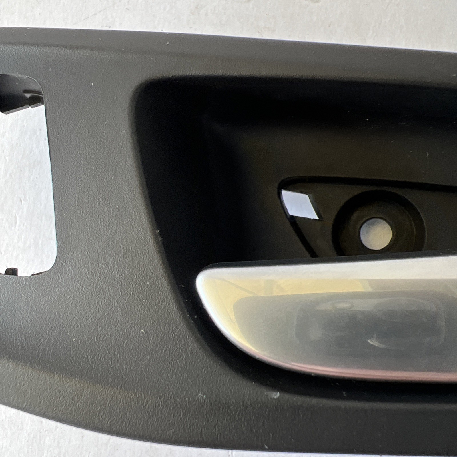 OEM FORD Escape 2009-2013 Door Handle RH Front Passenger - Part #CJ54-R22600-BCW