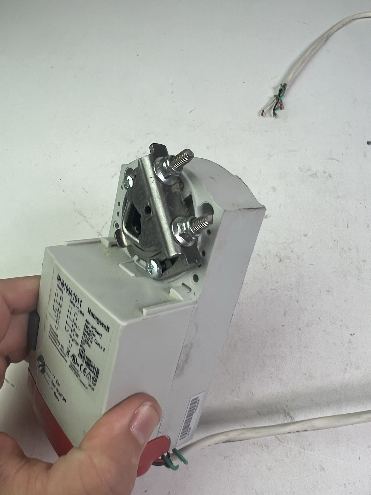 HONEYWELL MN6105A1011 NON-SPRING RETURN ACTUATOR