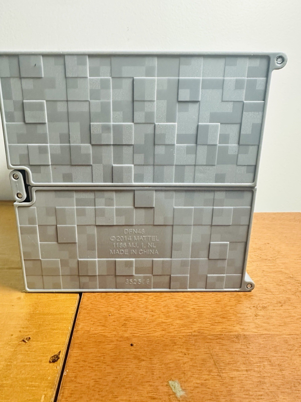 Minecraft Style Storage Case Organizer Box With Handle Multi Compartment