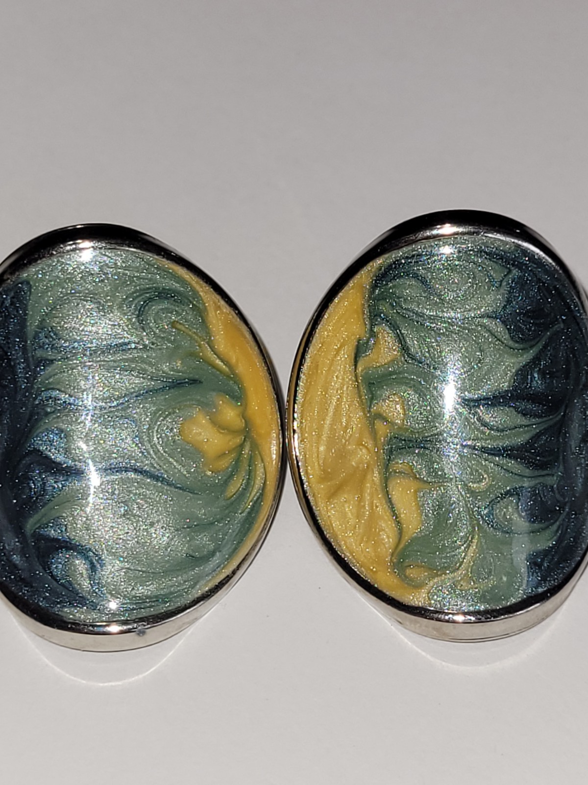 Vintage Oval Multicolored Enamel Swirl Silvertone Retro Abstract Post Earrings