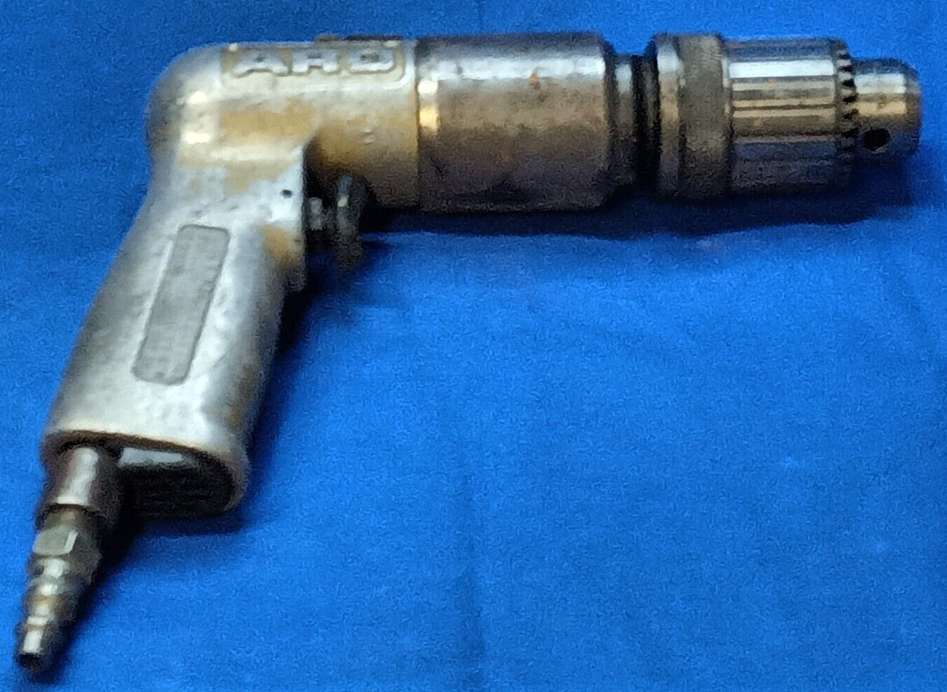 THE ARO CORP PNEUMATIC AIR DRILL DG051A-6 600 RPM w/ YUKIWA JAPAN F10LBA 3/8"-24