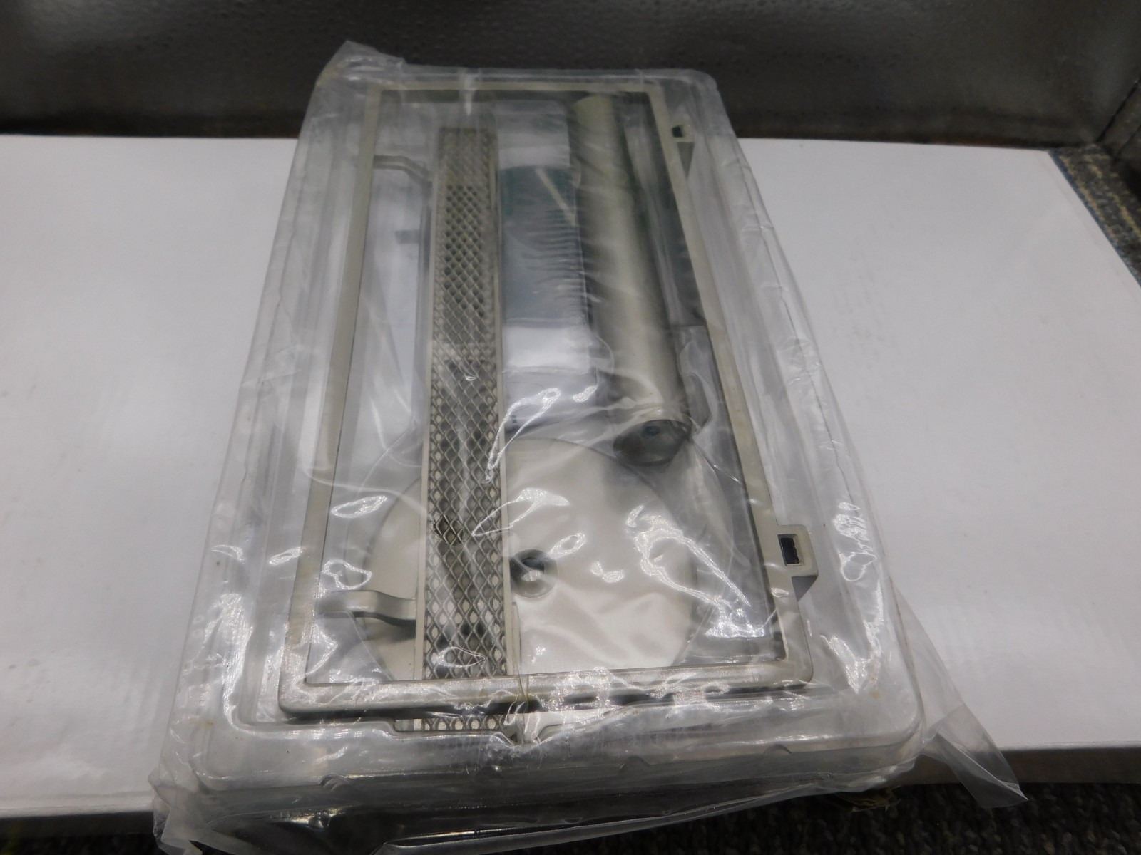3- Pack Bulletin Stand BS0409 Silver