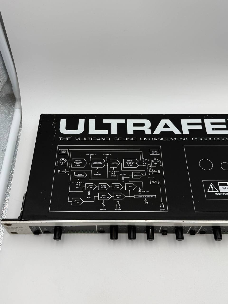 Behringer Ultrafex II EX3100 multiband sound enhancement processor excellent