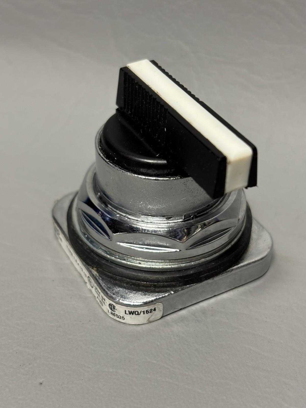 SIEMENS 52SB2EDB SELECTOR SWITCH CONTROL