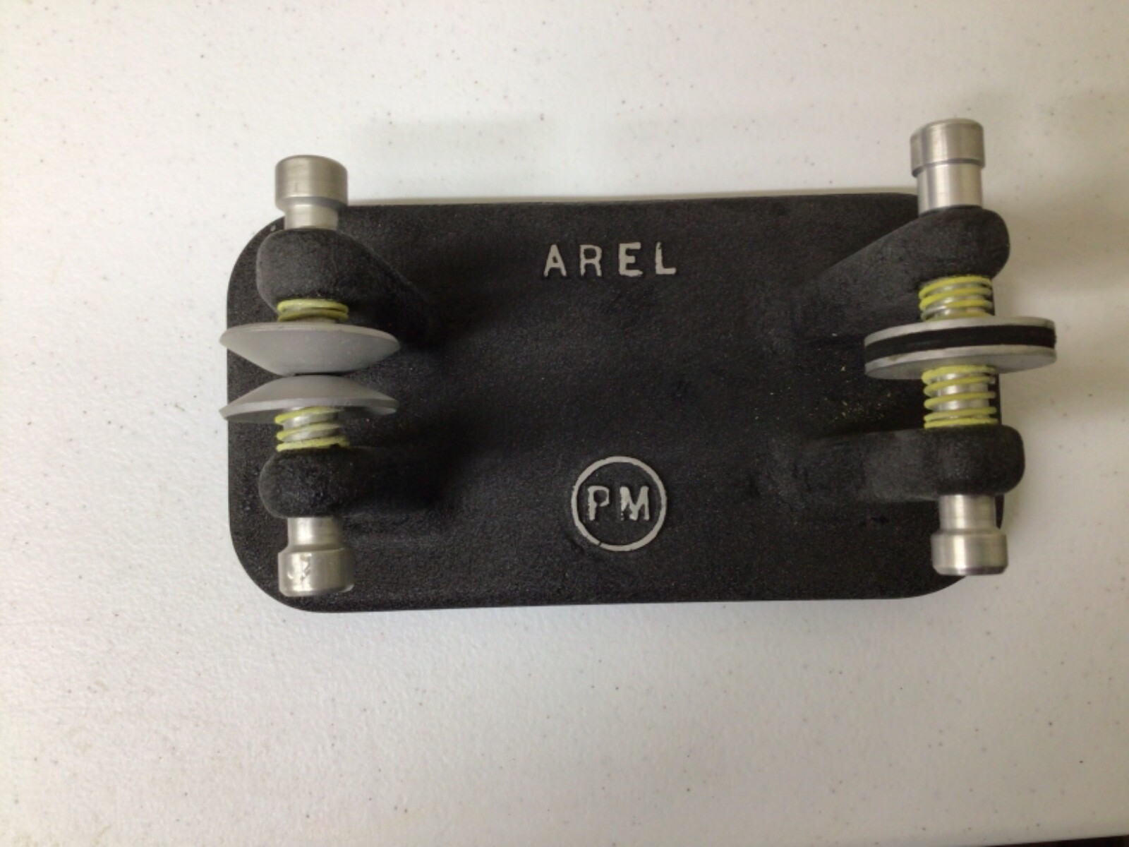 Arel PM Stand
