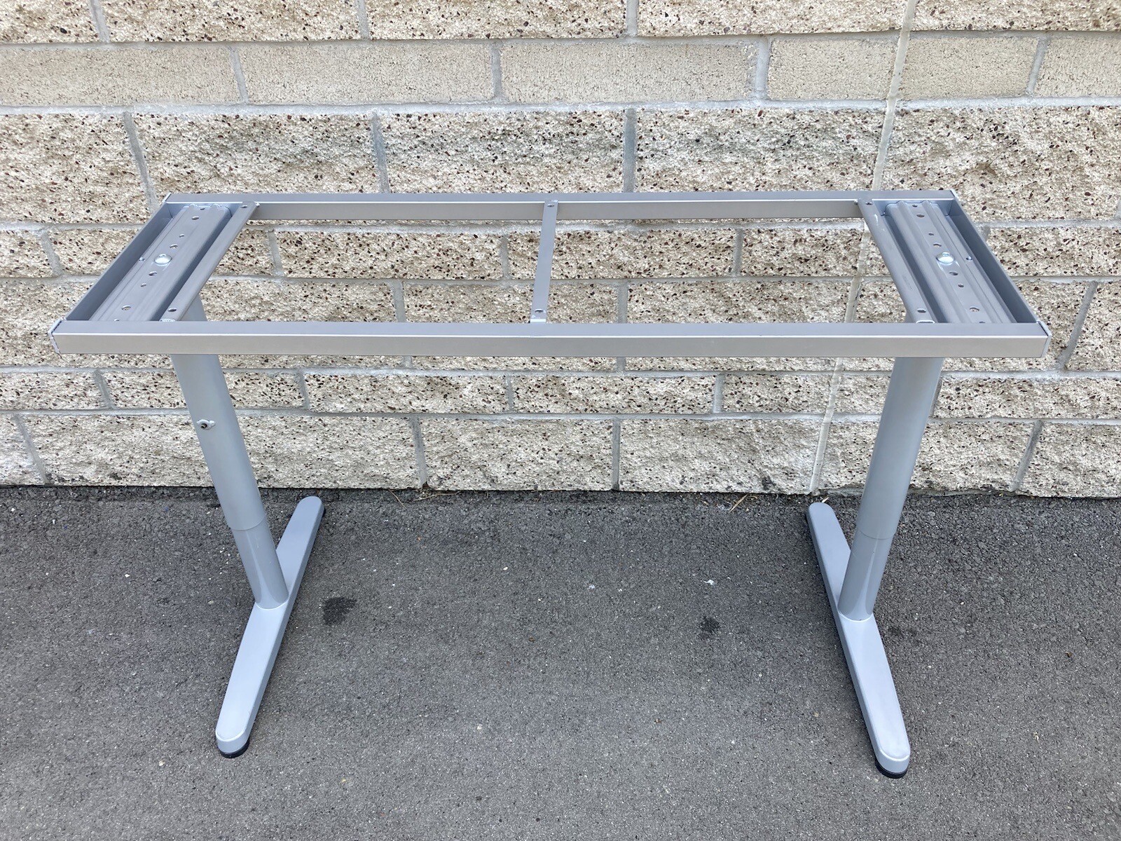IKEA GALANT T LEGS