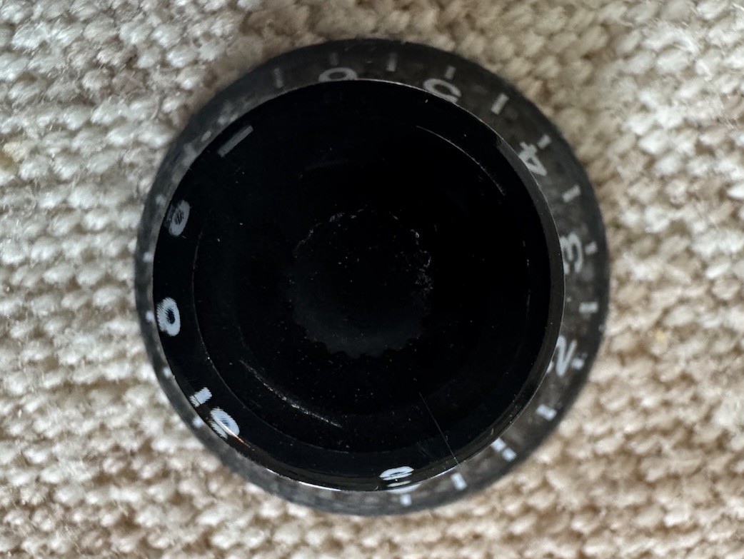 Black TopHat / Bell Knobs (Metric size) set of 4