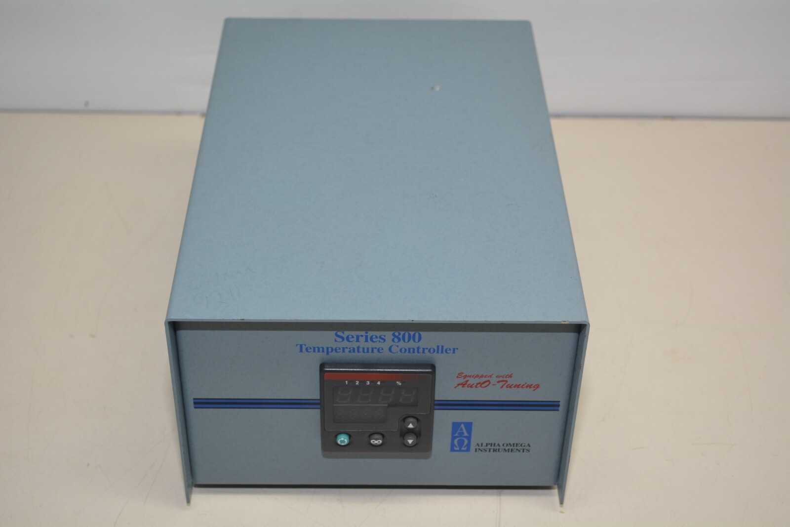 Alpha Omega Series 800 Temperature Controller Model: 8-150 #W2684