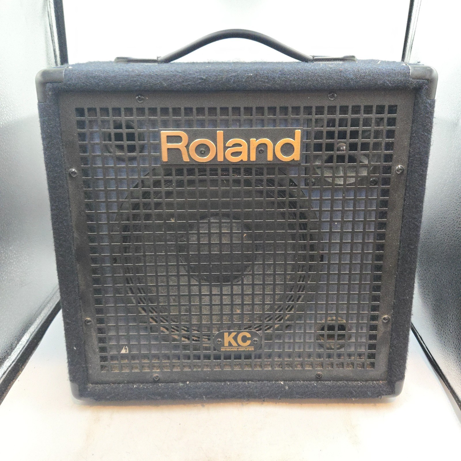 Roland KC-60 Three Channel Mixing Keyboard Amp 10 Inch Speaker 45 Watt - Works