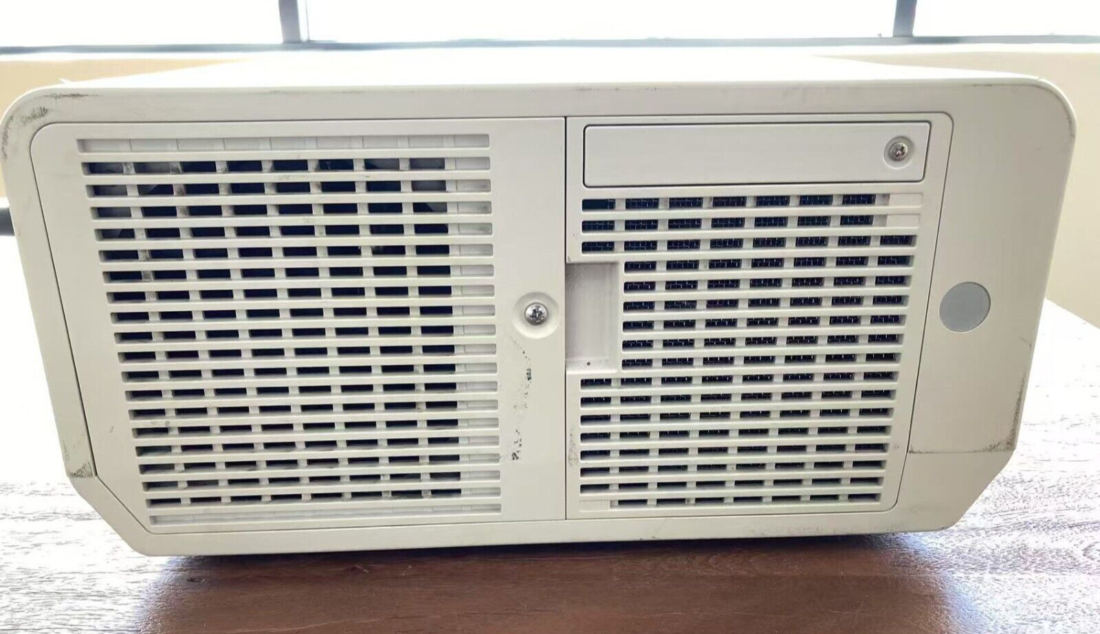 Panasonic PT-DW530U DW530 DLP HDMI 4000-Lumens 1280X800 WXGA Projector- ONE HOUR