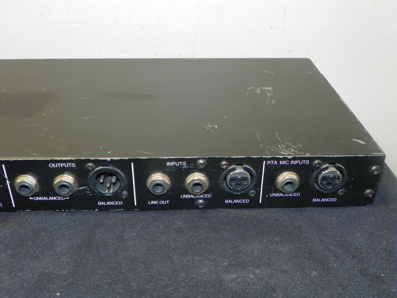 Untested Vintage Peavey Autograph MIDI Programmable 28-Band Graphic Equalizer