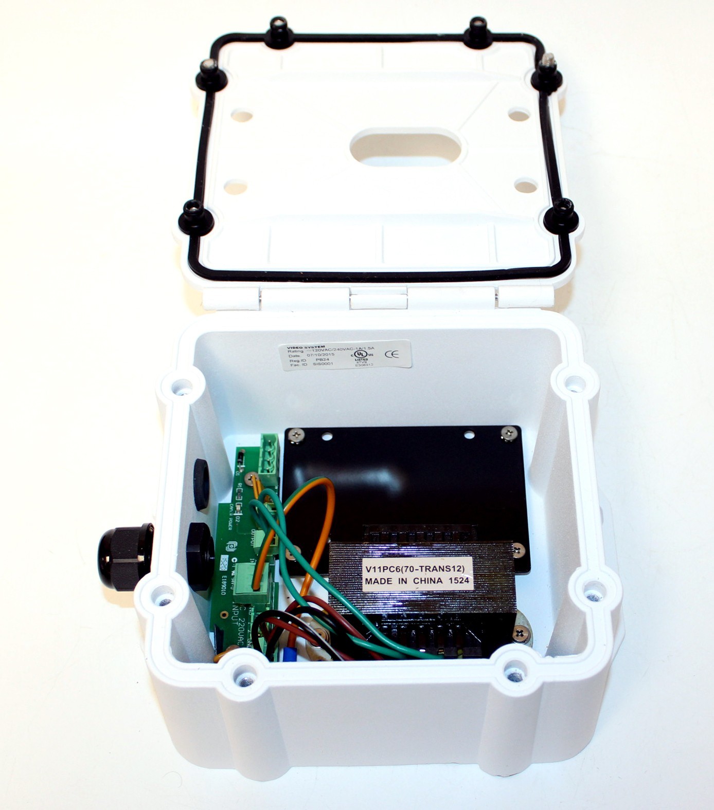 Sony UNI-PBU1 Power Block Supply Unit Rated Outdoor NEMA4 Enclosure AC24V