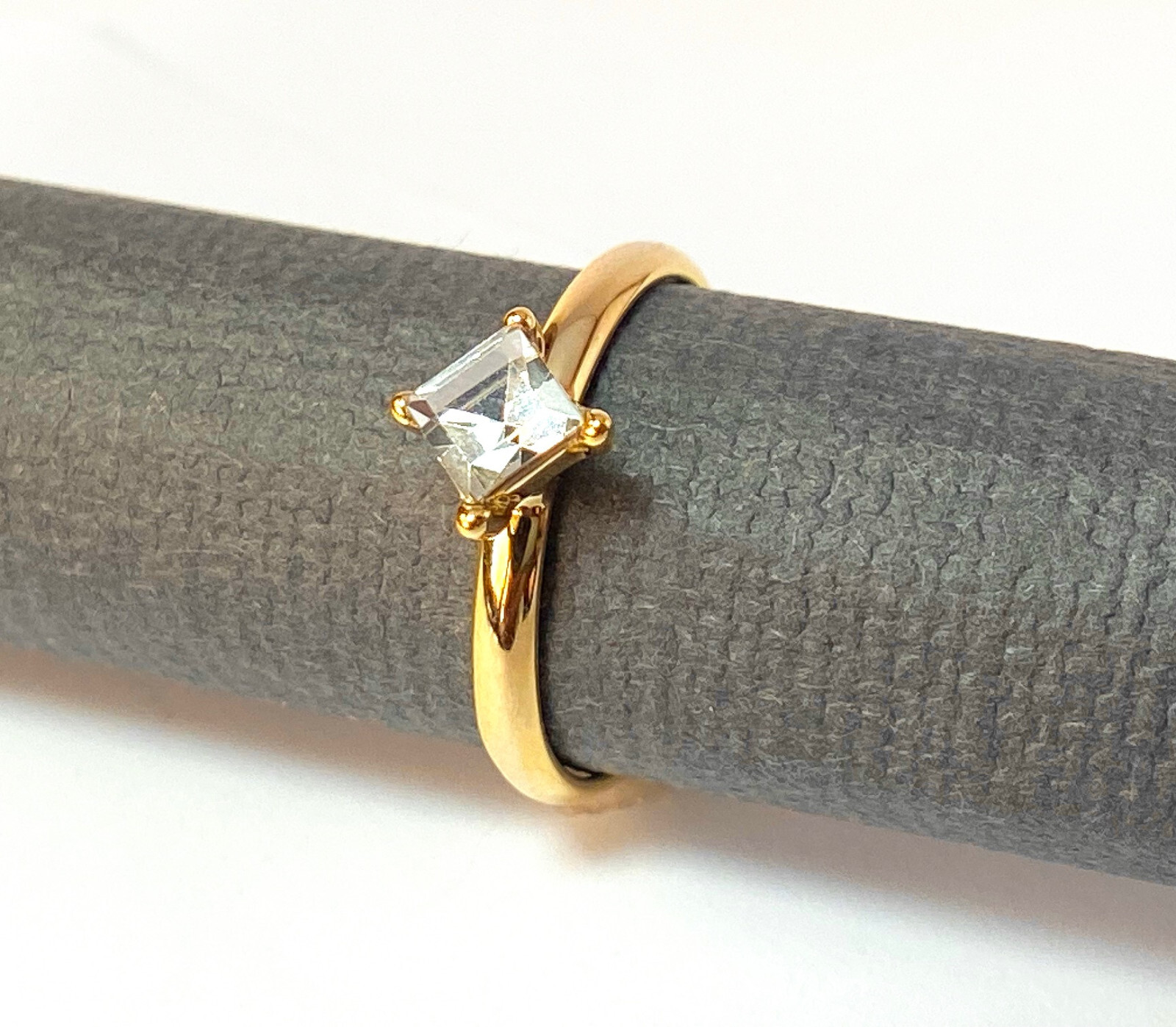 Prong Set 5mm Square CZ Gem Solitaire Adjustable Mid Ring / Toe Ring