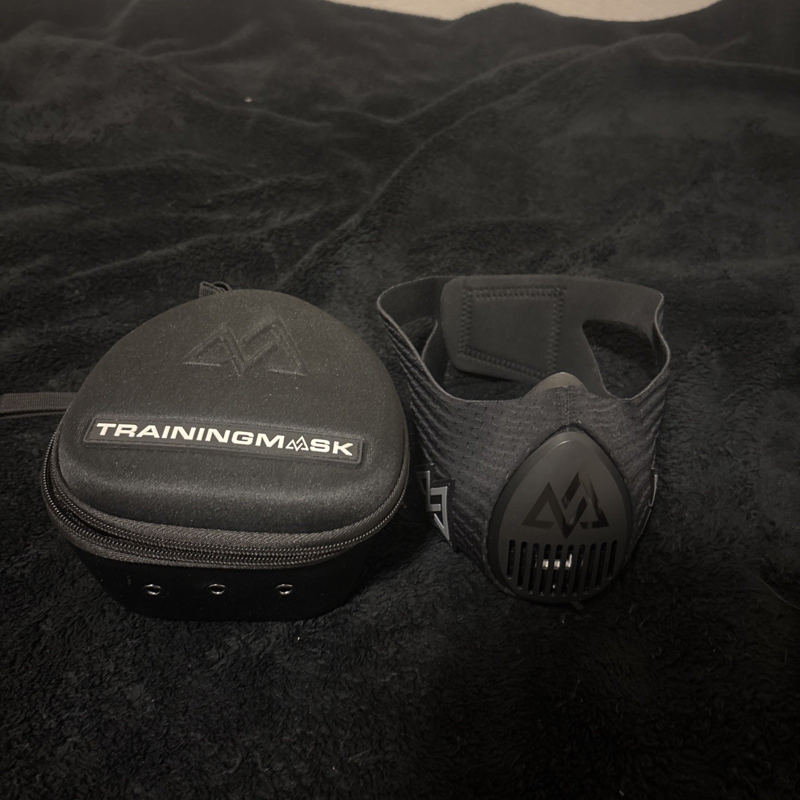 Authentic Elevation Training Mask 3.0 S Black cleaned and sanitized