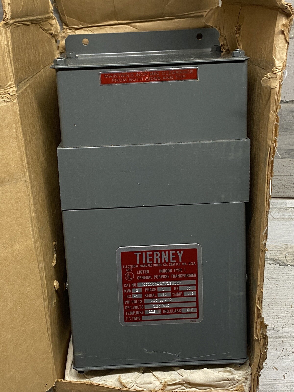 Tierney XCL102-17V13H115 — 2 KVA 1 PHASE 240 X 480V TO 120/240V New Open Box