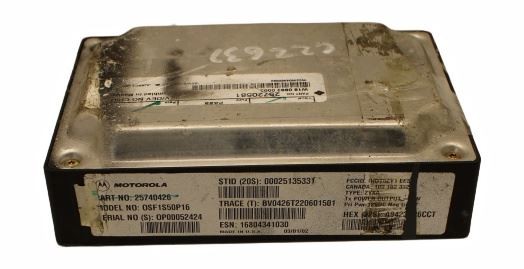 2002-2004 Cadillac DeVille Control Module Communication Onstar UE1 OEM 1539449