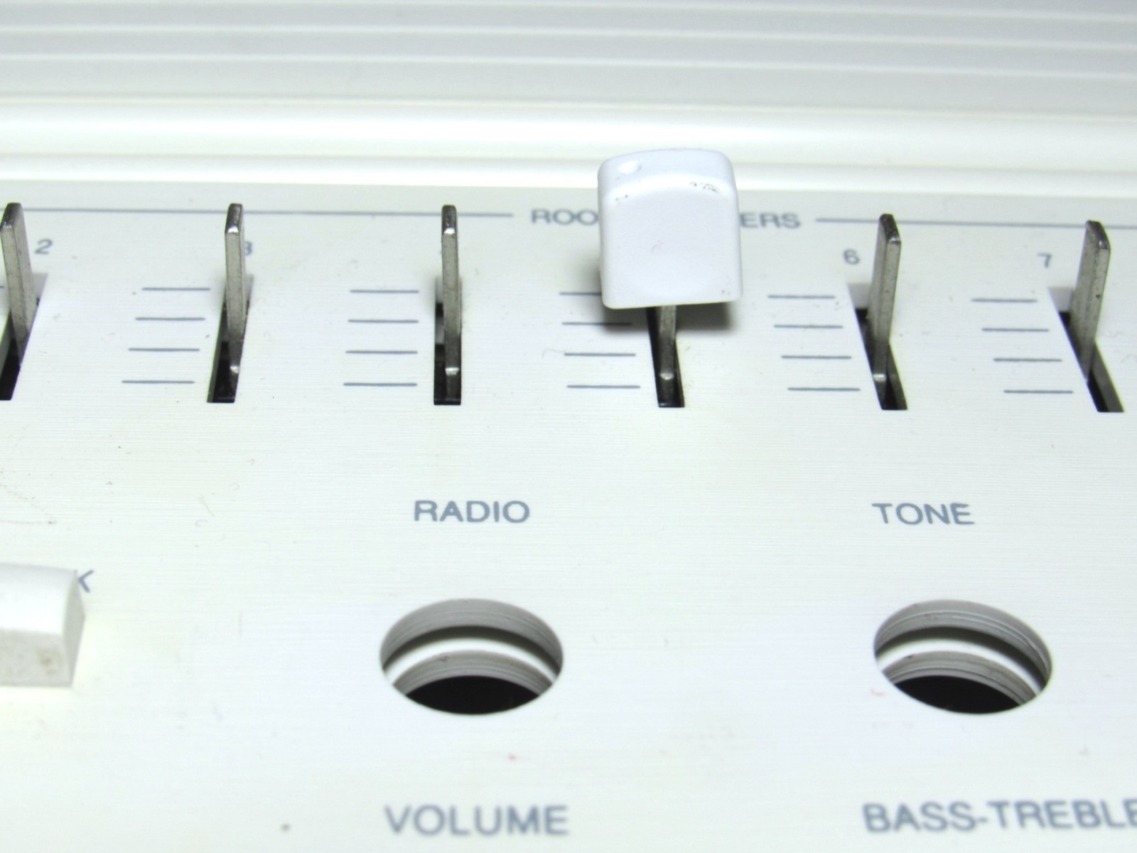 Slide Switch Protector MC350A White M&S Glamour Caps