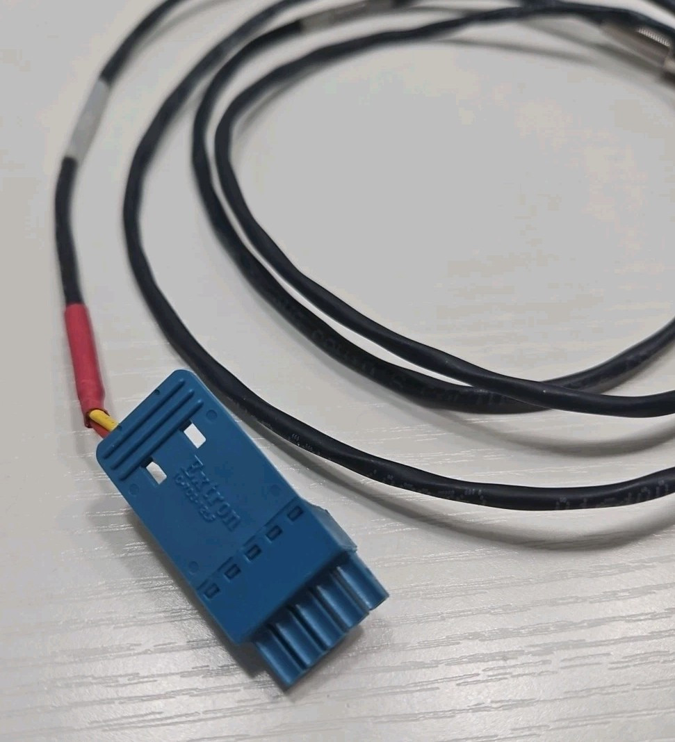 Extron A002Q 3122598 Type Cmp 5 Ft Plug
