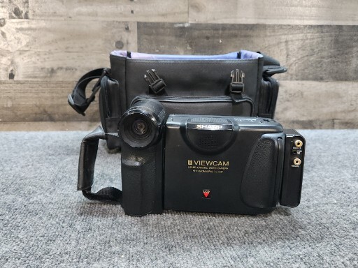 Sharp View cam Hi Fi Monaural VL-E7 No Charger w/ Geneva Camera Carry Bag