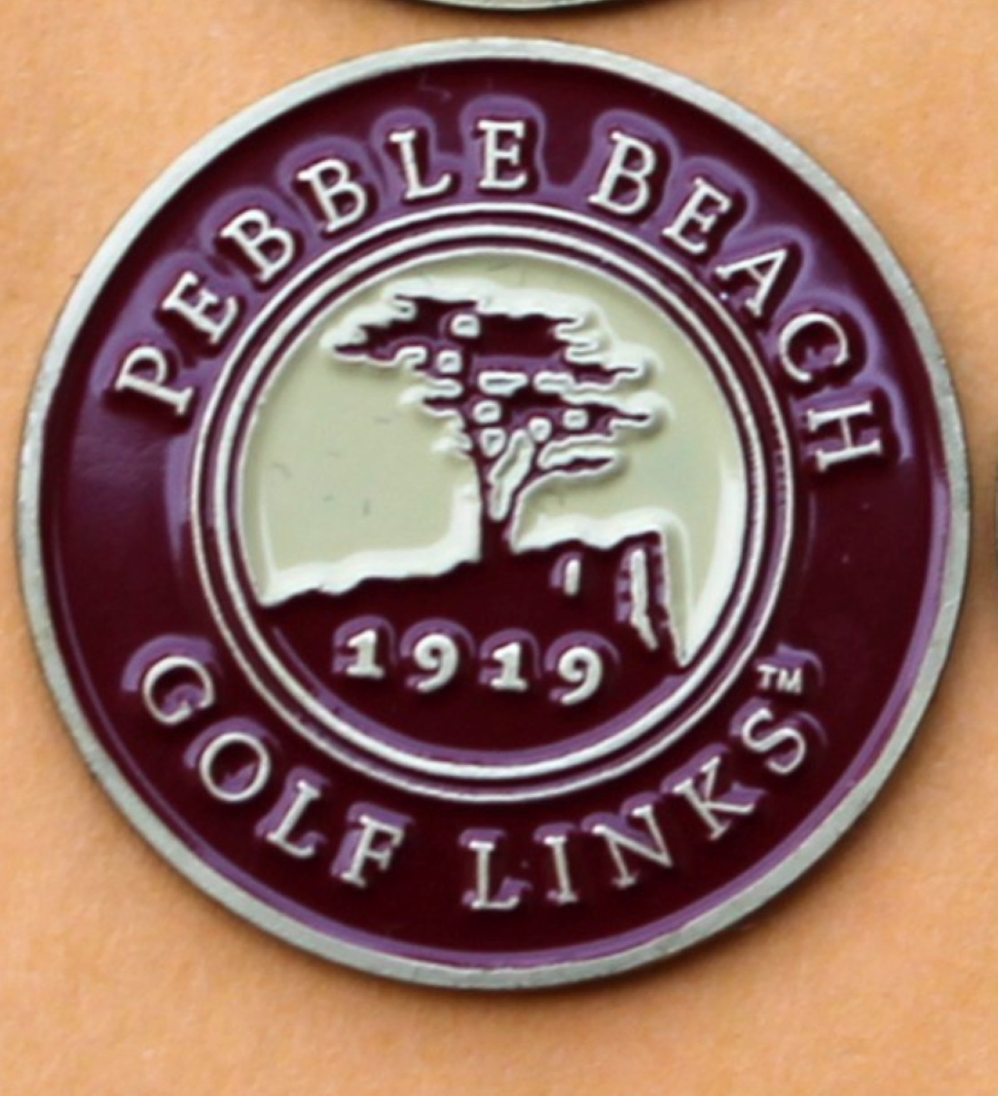 PEBBLE BEACH GOLF LINKS 1919 LONE CYPRESS GOLF DESIGN LOGO COIN BALL MARKER CYAN