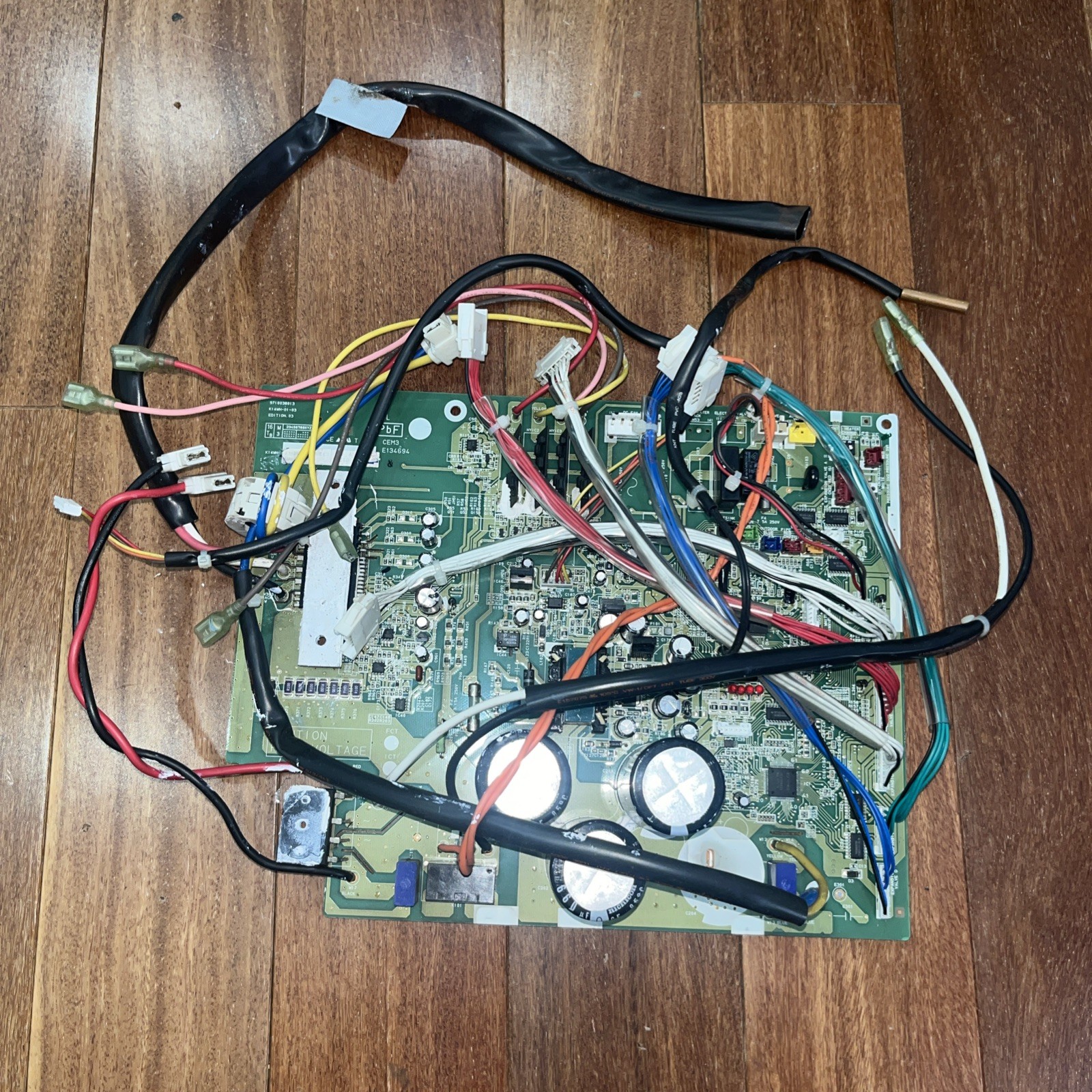 Fujitsu 9710038013 Circuit Board K14WH-1402HUE-C1