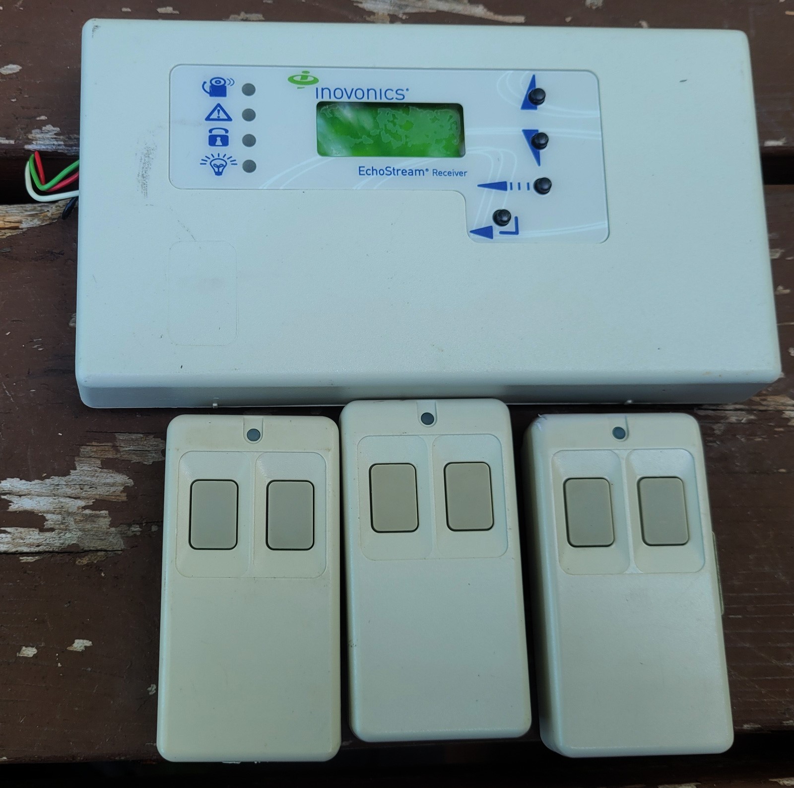 Inovonics EN4216R 16-Zone Add-On Receiver & 3x EN1233D Pendants
