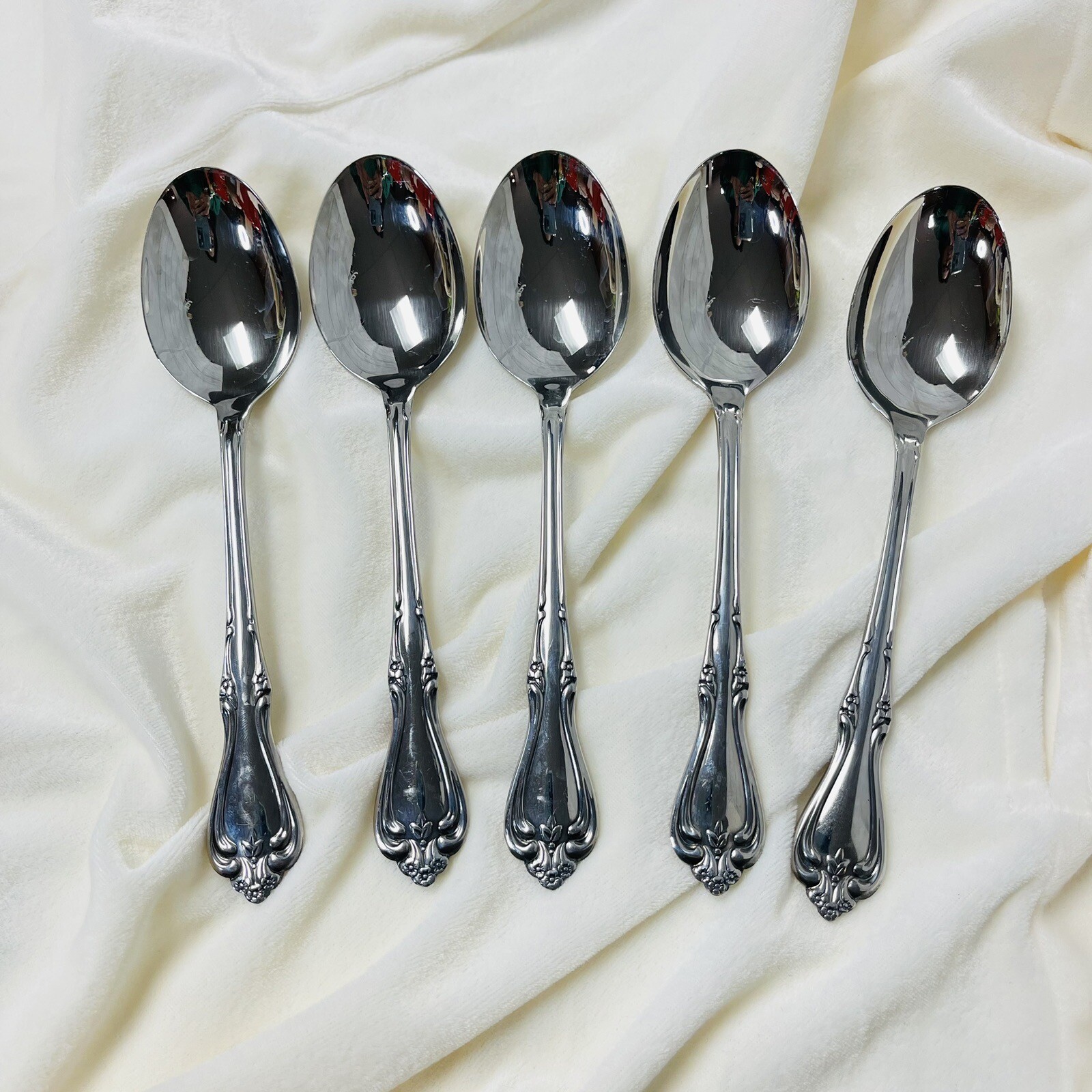 All American By Oneida Briarwood Stainless Flatware Spoons 5 Piece Replacement