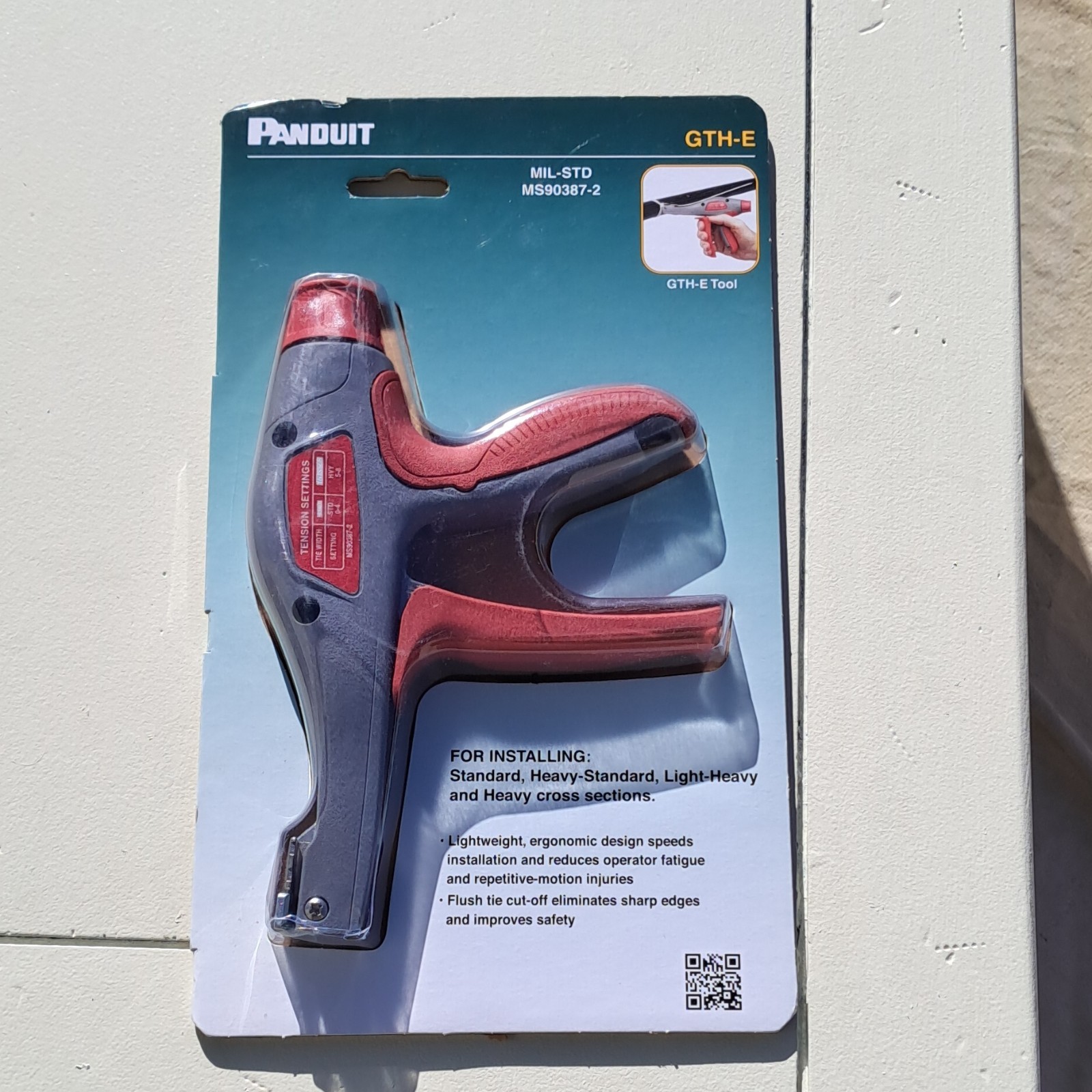 Panduit GTH-E Cable Tie Tool MS90387-2 Ergonomic Plastic Gray/Red Flush Cut-Off
