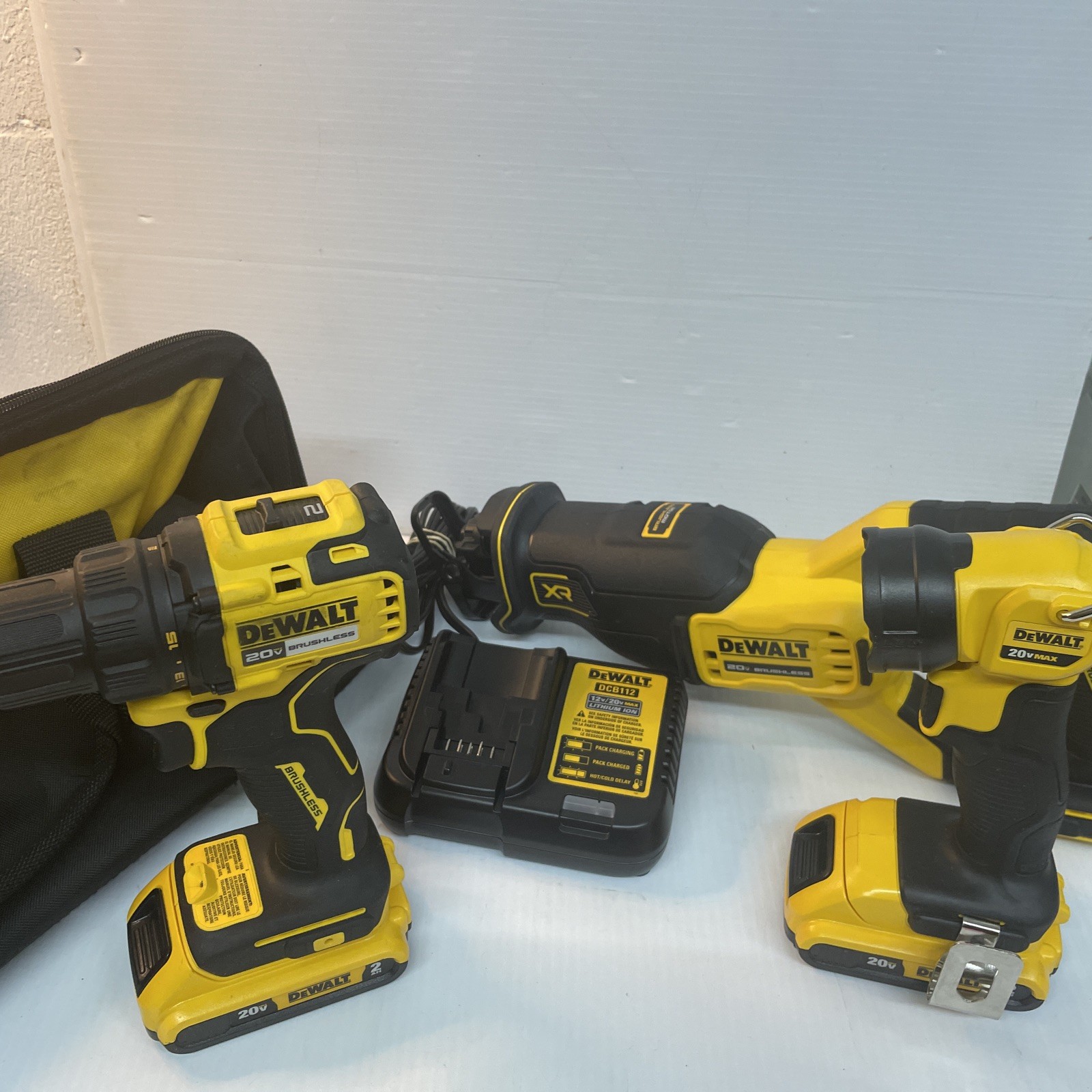 DEWALT TOOL Set w/ Bag - DCS382, DCB112, DCL040, DCD793, DCB203 & Case - Used