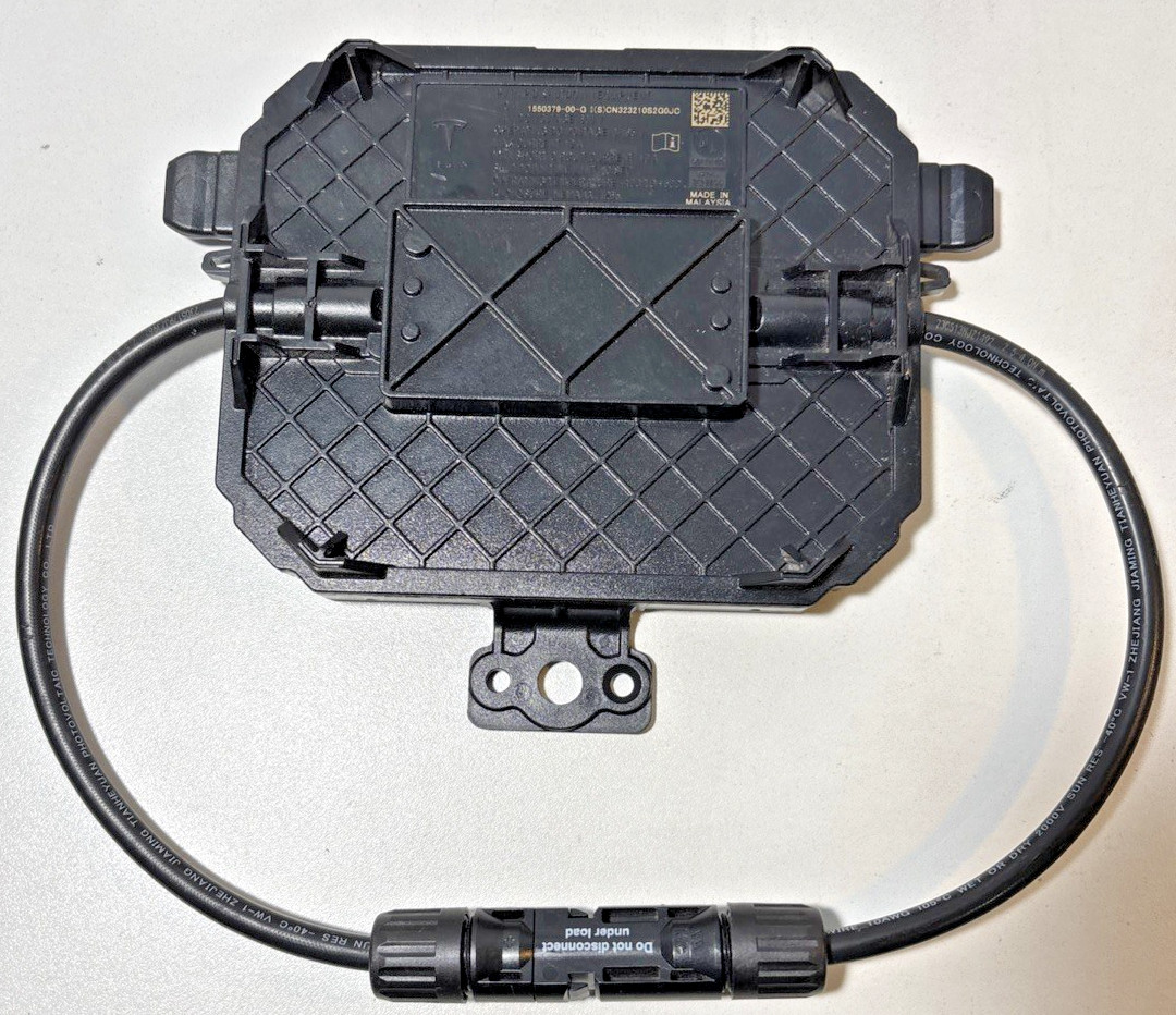 Tesla PV Rapid Shutdown 1550379-00-G  for Solar McI-2 650V 12A  OEM