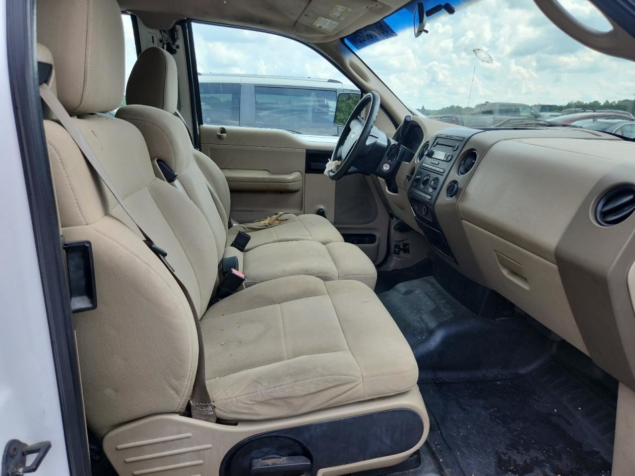 F150 2007 Glove Box 4734166