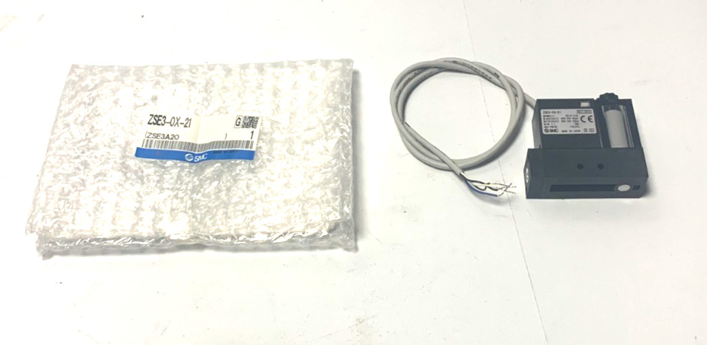 NEW SMC ZSE3-0X-21 Pressure Switch