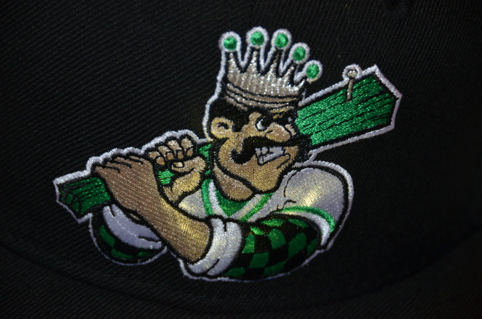 New Era 59Fifty MiLB Throwback Clinton LumberKings Hat (Size 7) Black Green