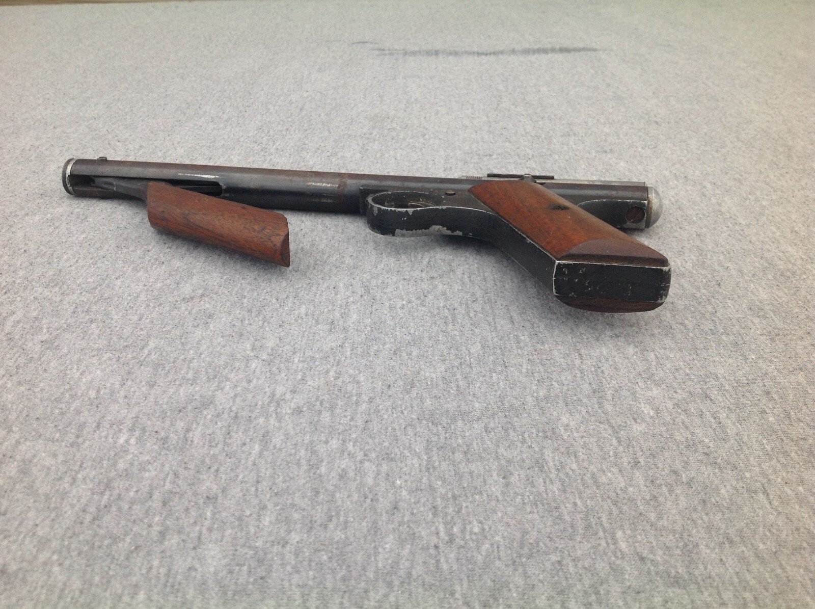 Crosman .22 Cal Model 130 Air Pistol