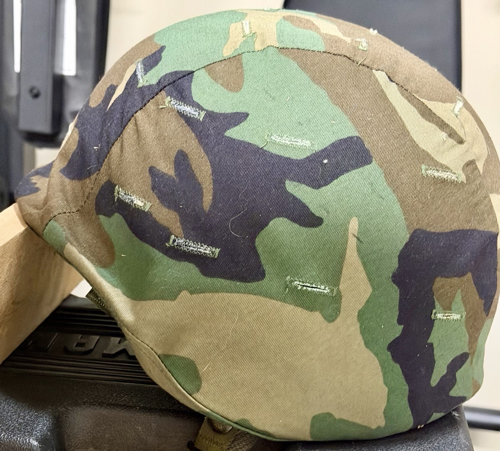 Unicor PASGT Helmet Large Woodland Camouflage Cover DLA100-86-F-EE63