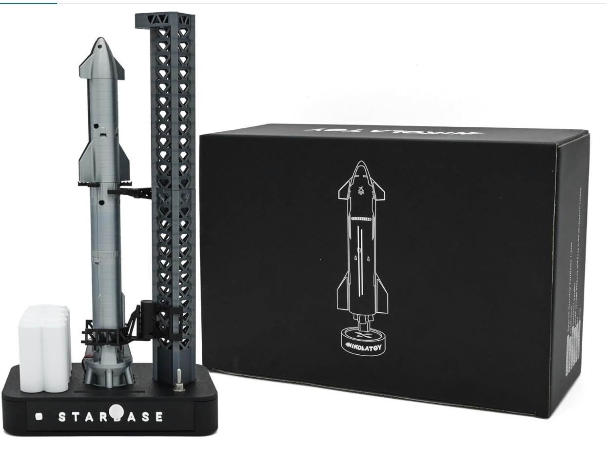 SpaceX Starship Model 1:200 Scale Rocket with LED Lights and Misting Function