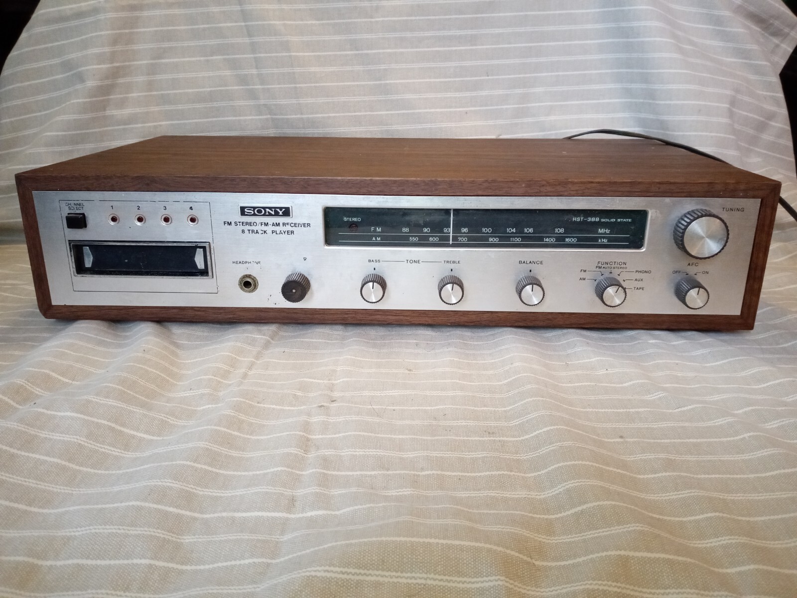 Vintage Sony model HST-388 AM FM Radio Stereo Receiver with 8 Track Working!