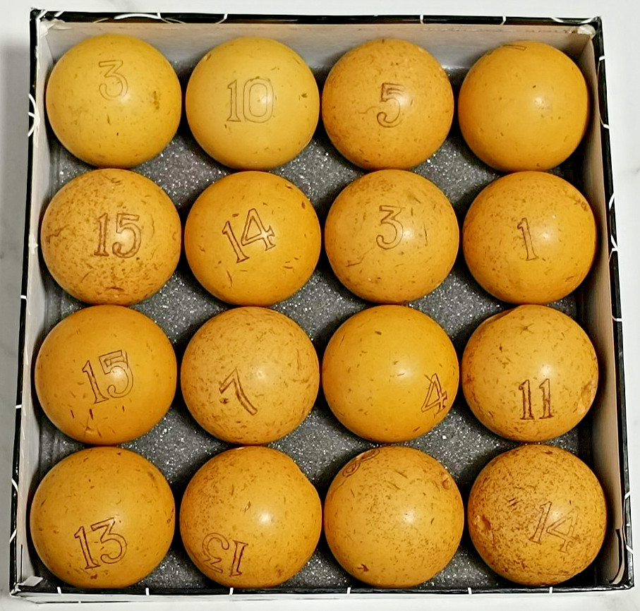 16 Vintage 58.8 mm USSR Billiard Balls BEST PRICE Neoleucorite Bakelite Rosaries